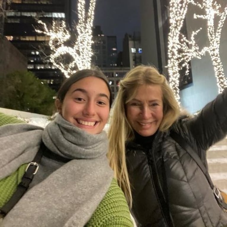 Cris Morena y la hija de Romina Yan, de vacaciones en Nueva York