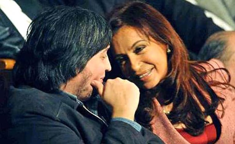 Cristina Fernández de Kirchner y su hijo Máximo, que será papá. (Foto: Web)