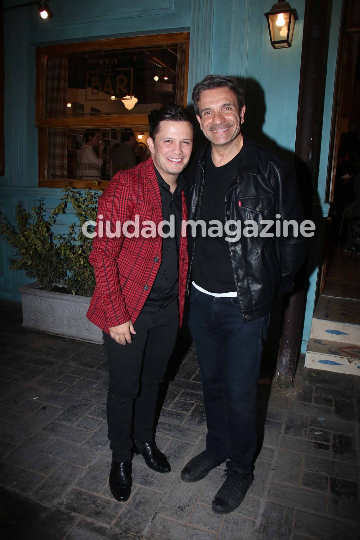 Darío Lopilato y Marcelo de Bellis en la presentación de Mi hermano es un clon. (Foto: Movilpress)