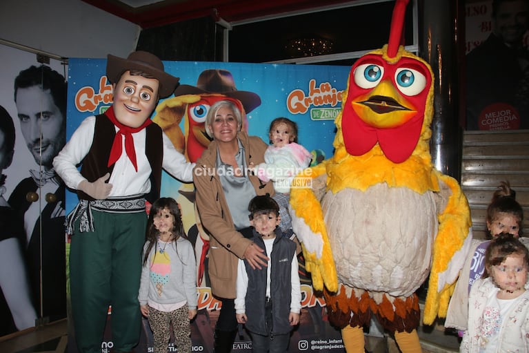 Débora D'Amato en el estreno de la Granja de Zenón (Foto: Movilpress).