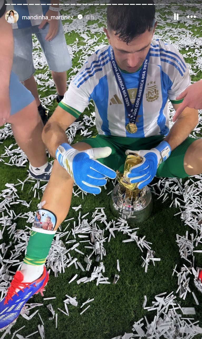 Dibu celebró con su familia su triunfo en la Copa América.