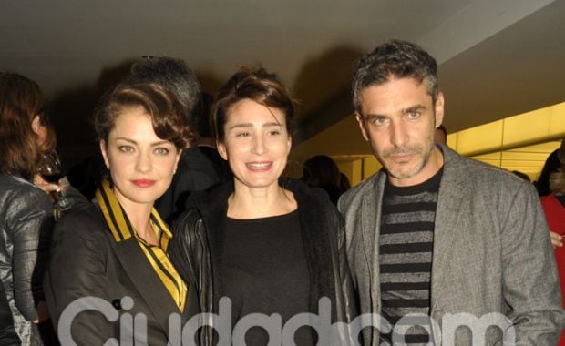 Dolores Fonzi, Valeria Bertuccelli y Leo Sbaraglia. (Foto: Jennifer Rubio-Ciudad.com)