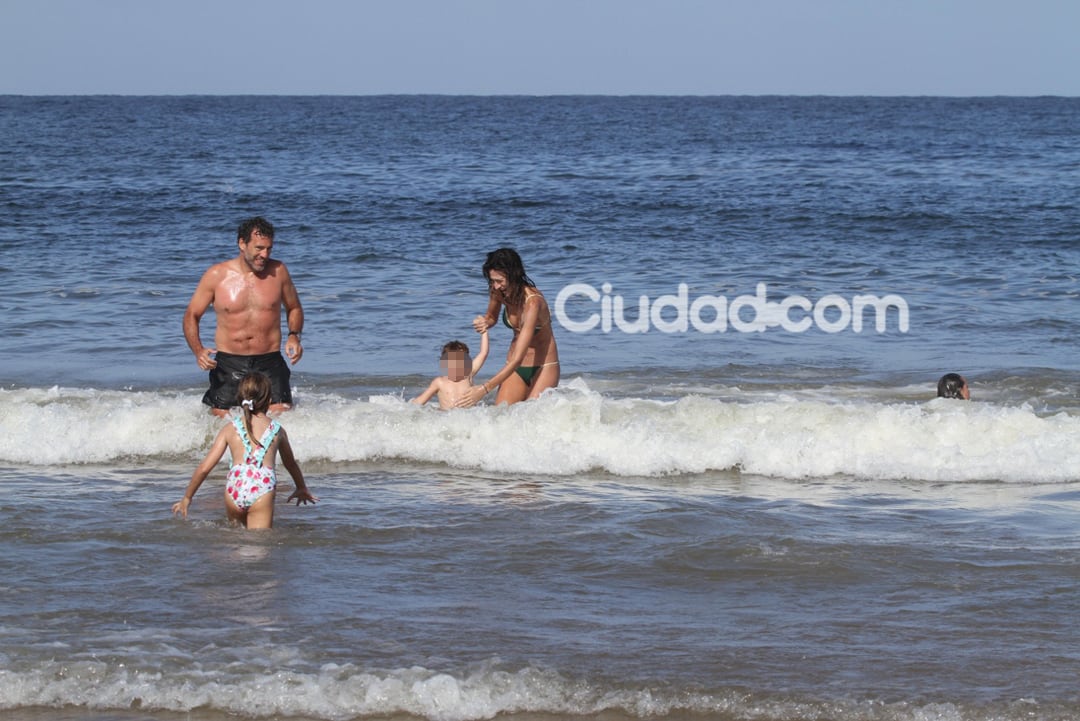 Dolores Trull, una diosa que disfruta de las vacaciones con su familia (Foto: TMPress). 