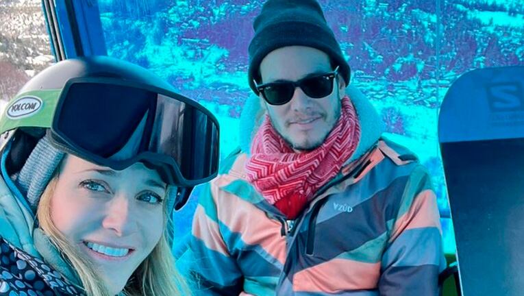 El álbum de fotos de Julieta Prandi y Emanuel Ortega en Bariloche con los hijos de ambos.