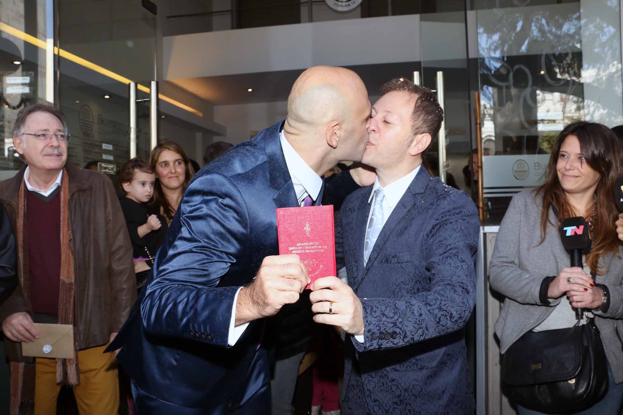 El álbum del casamiento de Nicolás Scarpino y Sergio (Foto: Movilpress)