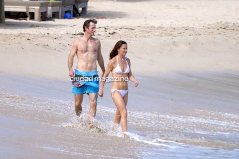 El álbum exclusivo de Pippa Middleton y sus vacaciones soñadas con su marido, en las playas de San Bartolomé