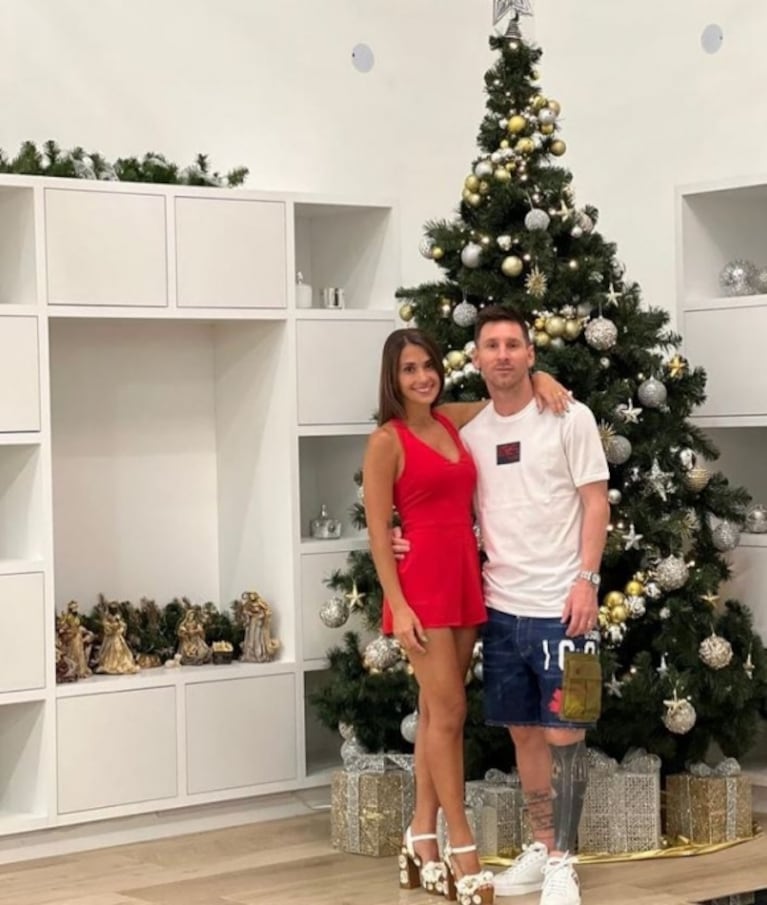 El baile a puro romanticismo de Messi y Antonela Roccuzzo en el festejo de la Navidad: "Somos el uno para el otro"