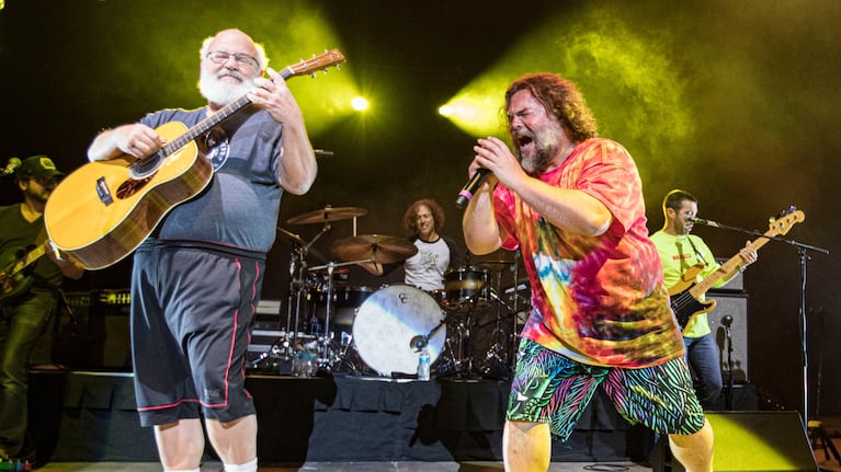 El contundente motivo por el que Jack Black canceló la gira con su banda Tenacious D