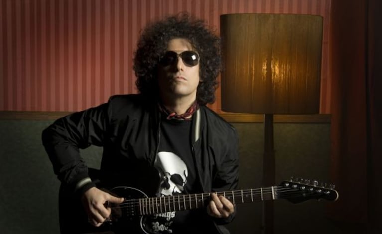 El día de furia de Andrés Calamaro en Twitter. (foto: Web)