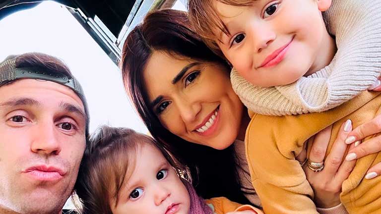 El Dibu se reunió con su familia antes de la gran final (foto: Instagram)