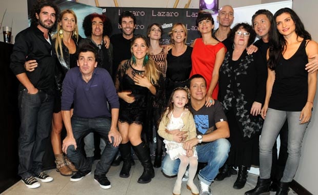 El elenco completo de Los Únicos (Foto: Prensa El Trece)