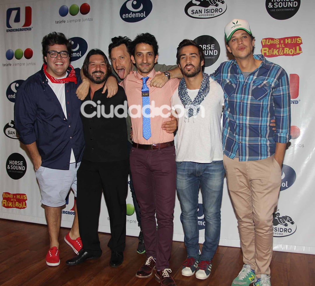 El elenco de Viudas, de festejo. (Foto: Movilpress)