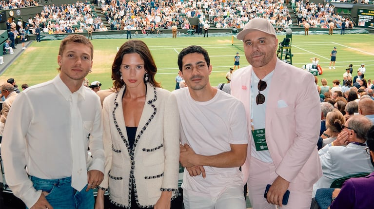 El grupo de artistas y el cocinero fueron a la final del torneo de tenis para participar de las diferentes actividades que organizó y sponsoreo Stella Artois.