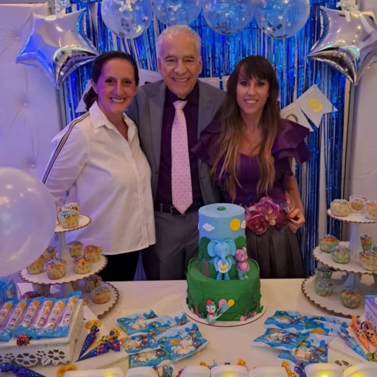 El hijo del doctor Cormillot y Estefanía Pasquini celebró su primer año y fue bautizado: todas las fotos