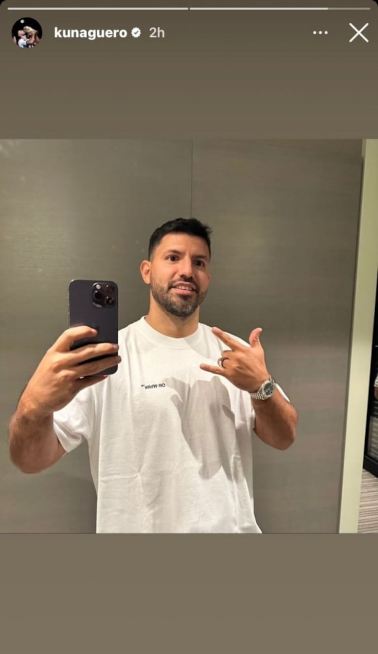 El Kun Agüero anunció su separación de Sofía Calzetti y sorprendió con una selfie: "Más solo que nunca"