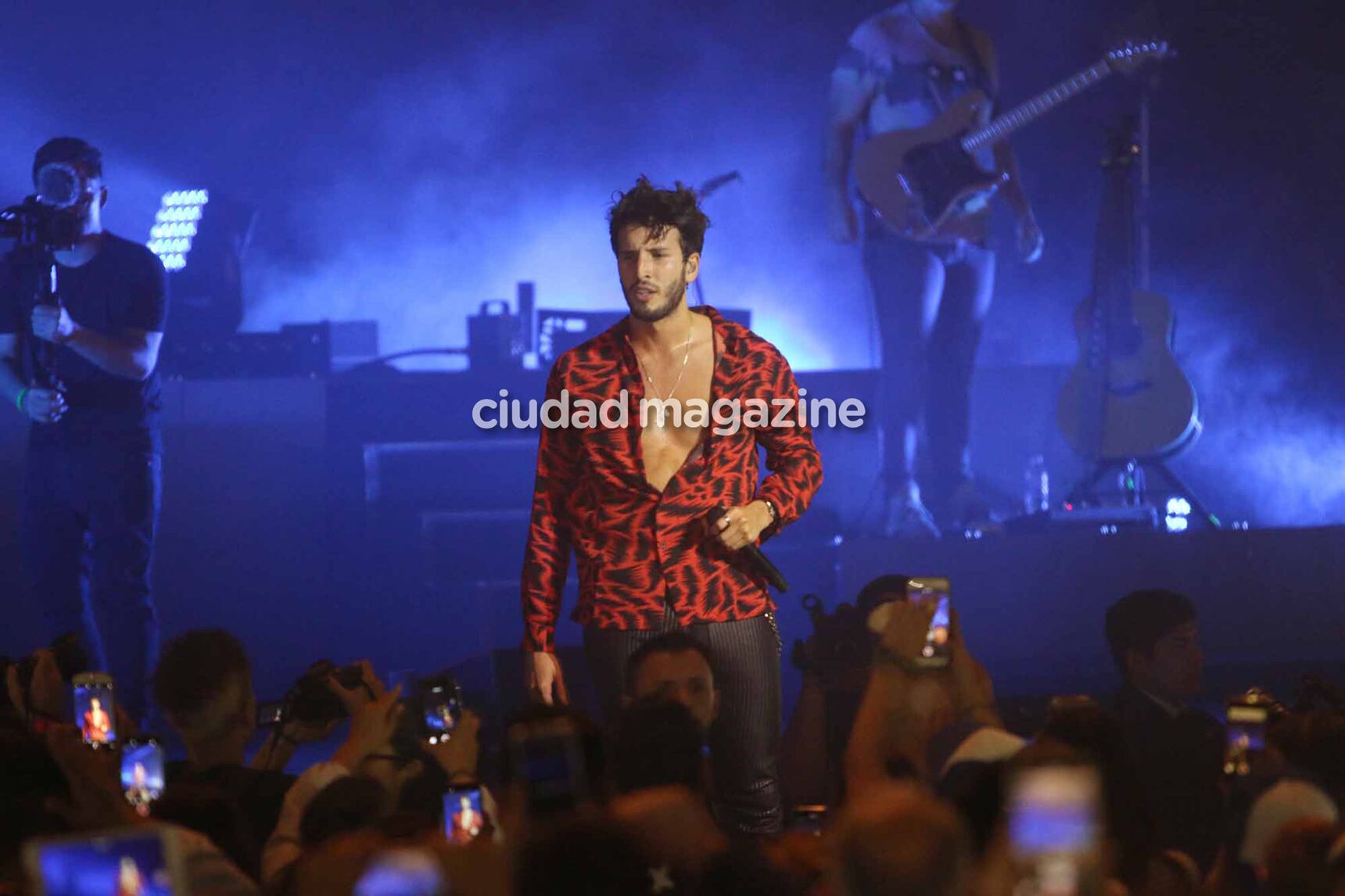 El mega show de Sebastián Yatra en el Luna Park (Foto: Movilpress)