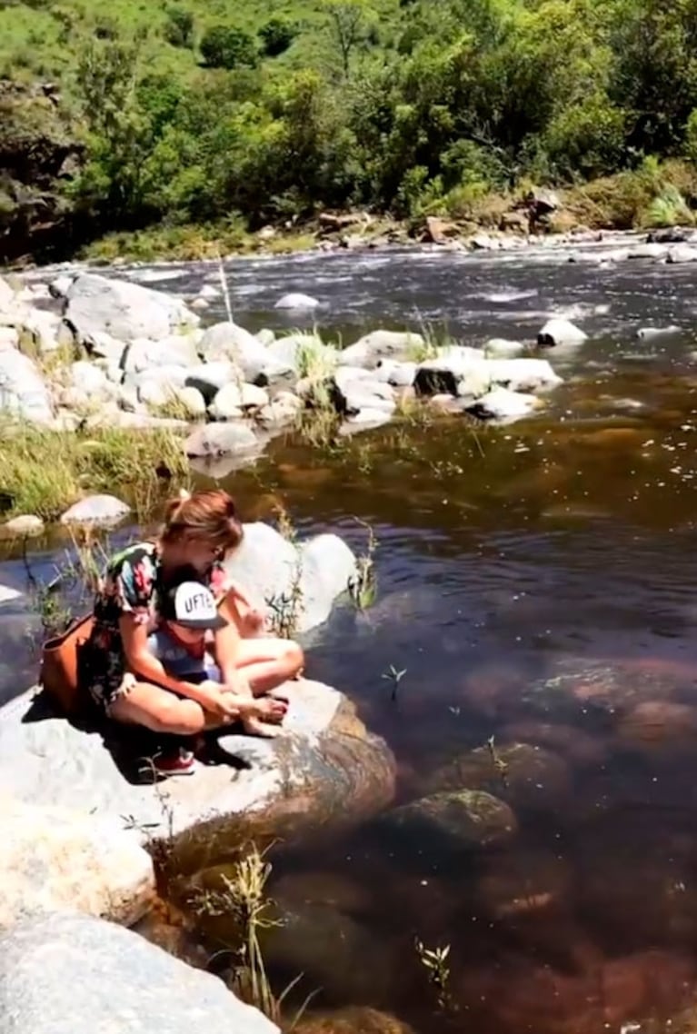 El paseo de Paula Chaves y Pedro Alfonso por las sierras cordobesas junto a sus hijos: "Más, no puedo pedir" 