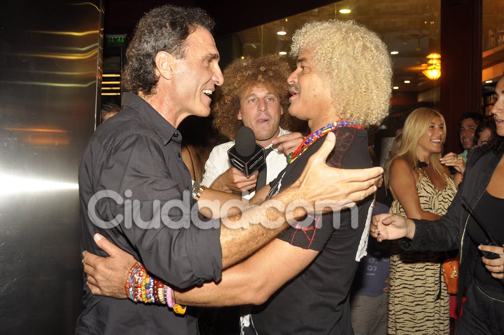 El Pibe Valderrama y Ruggeri se encontraron en el cine. (Foto: Jennifer Rubio-Ciudad.com)