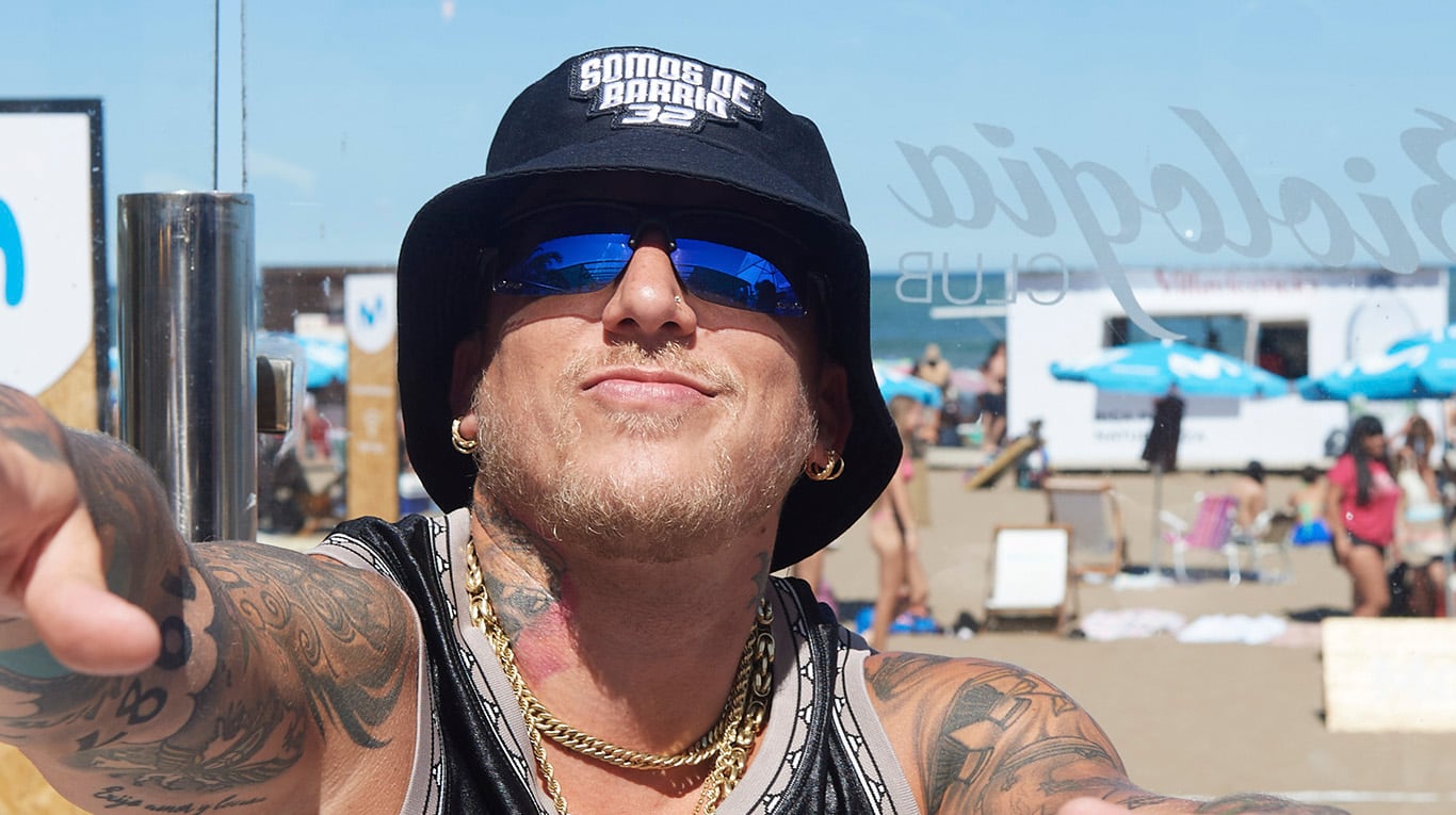 El Polaco la rompió en un show sorpresa en Mar del Plata 