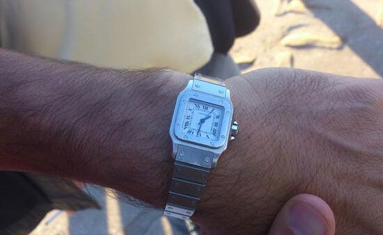 El reloj que le regaló a Bossi el hijo de Alberto Olmedo (Foto: Twitter). 