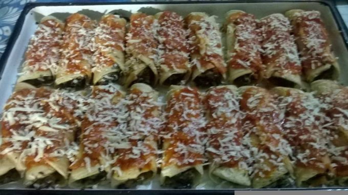 El secreto de un relleno perfecto: así se hcaen los canelones de carne y espinaca para sorprender en la mesa