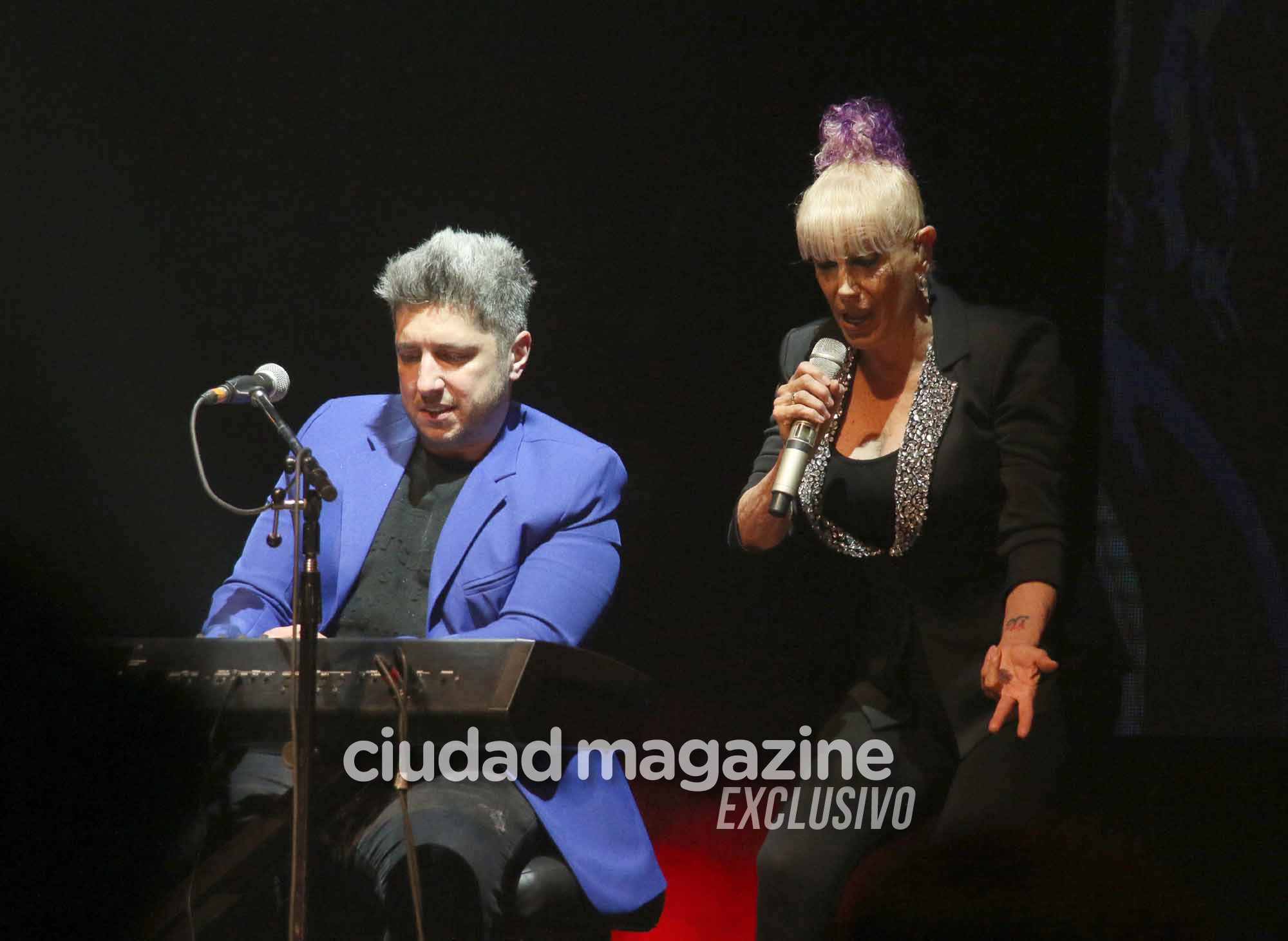 El show de Valeria Lynch y su pareja, Mariano Martínez de Attaque 77. Foto: Movilpress