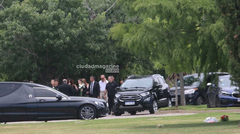 El último adiós a Jorge Lanata en el cementerio Jardín de Paz. (Foto: Movilpress)