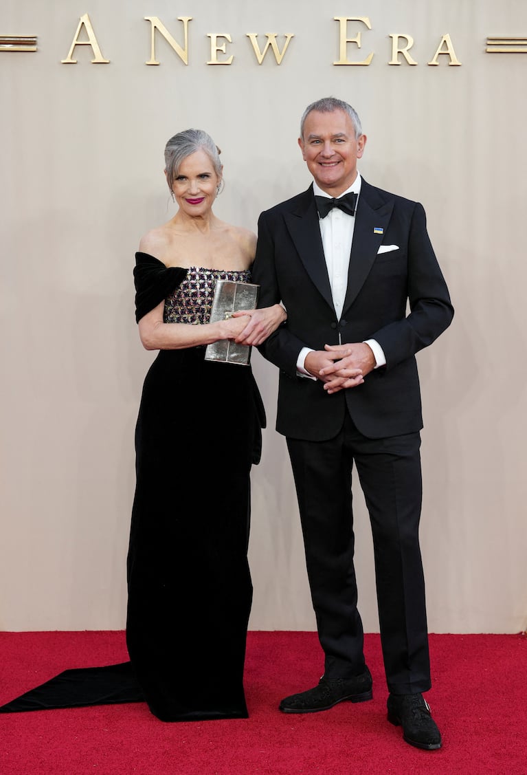 Elizabeth McGovern y Hugh Bonneville. REUTERS/Maja Smiejkowska/File Photo