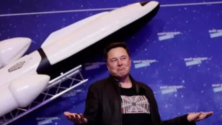 Elon Musk (Tesla) está pensando seriamente crear una red social que garantice la libertad de expresión