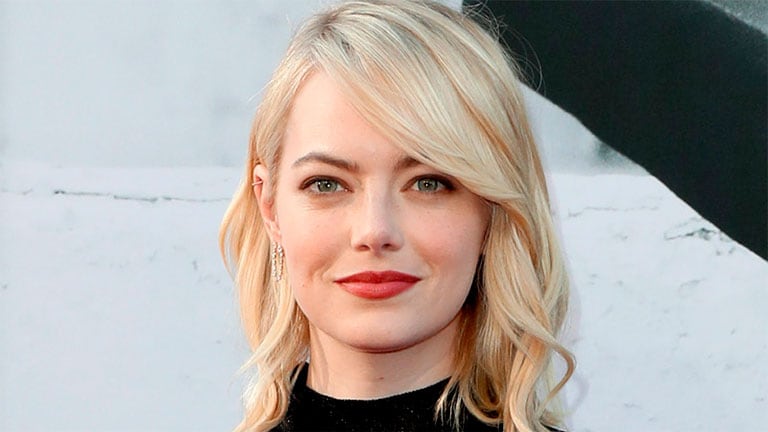 Emma Stone se enfrenta pensativa a su 30 cumpleaños