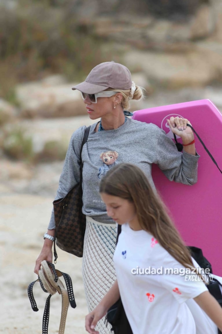 En fotos: el reencuentro de Nicole Neumann con sus hijas en Punta del Este