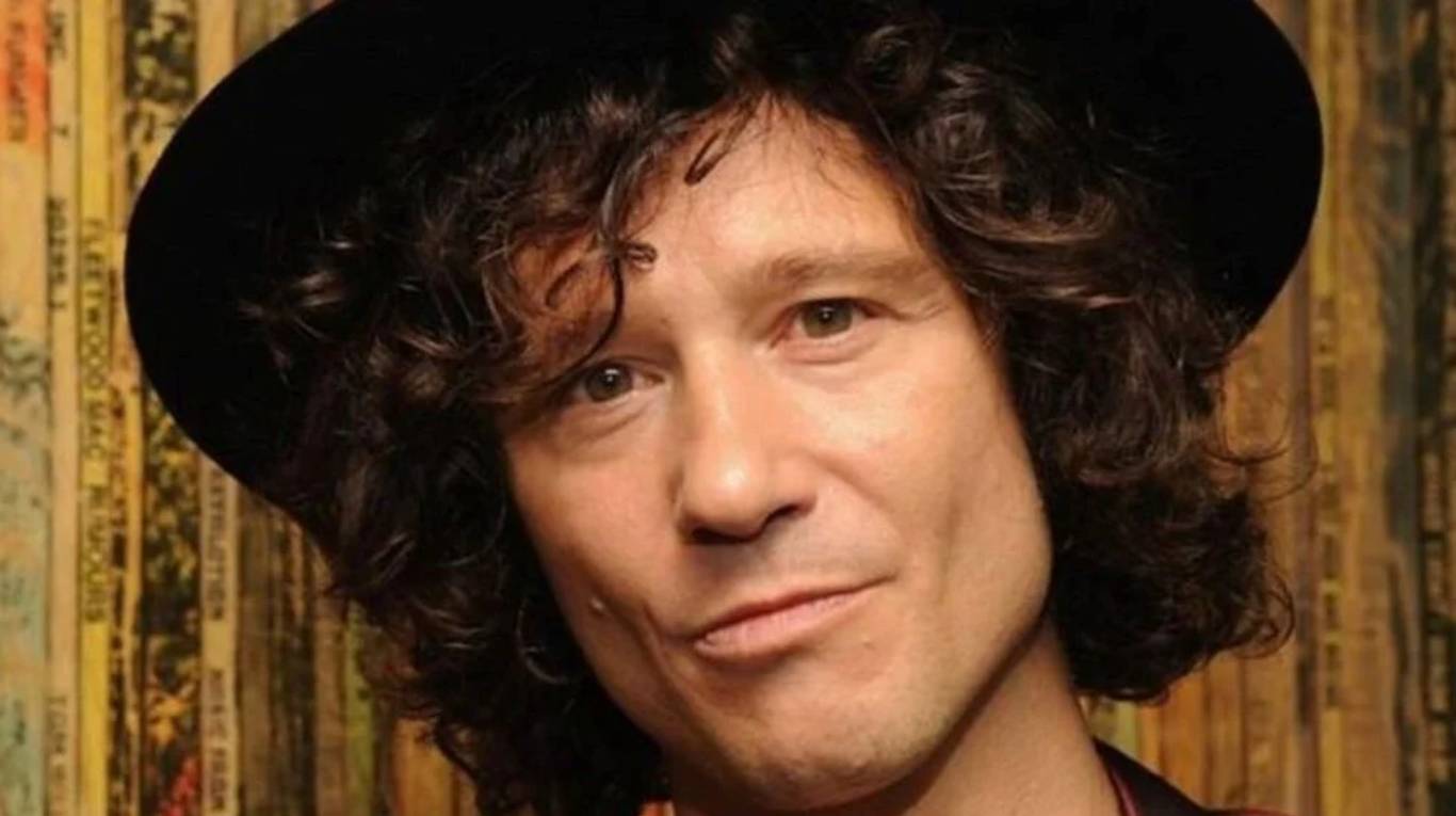 Enrique Bunbury vuelve a la música y a la Argentina: dará un show en el Movistar Arena