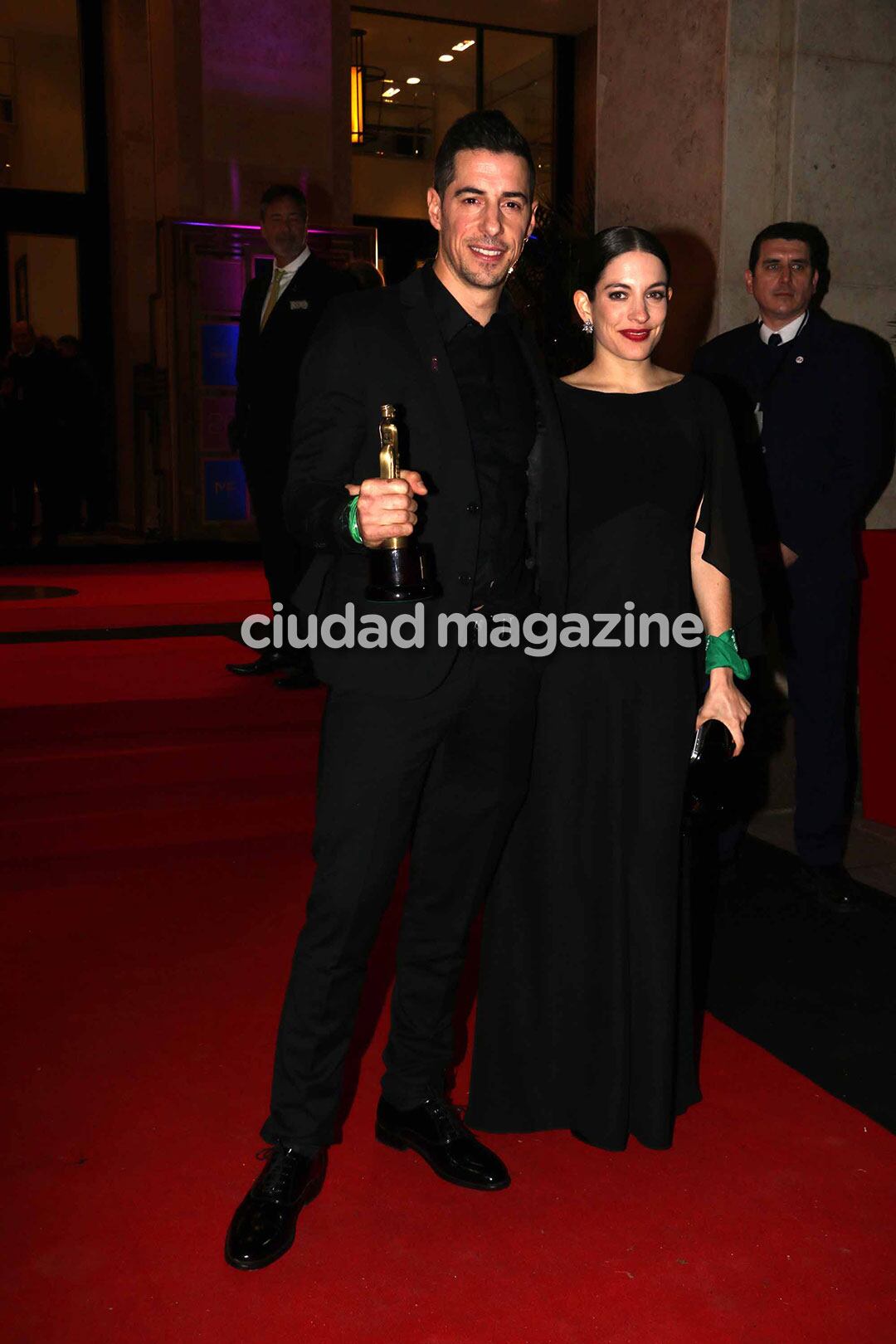 Esteban Lamothe y Katia Szechtman en la entrega de los Martín Fierro 2018. (Foto: Movilpress)