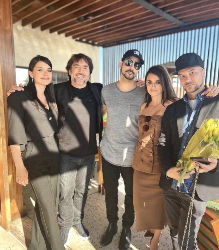 Eva de Dominici compartió una postal con la familia de Eduardo Cruz, junto a Penélope y Javier Bardem: "Un talento que no es normal"