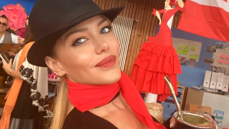 Evangelina Anderson encontró una panadería argentina en Marbella y festejó.