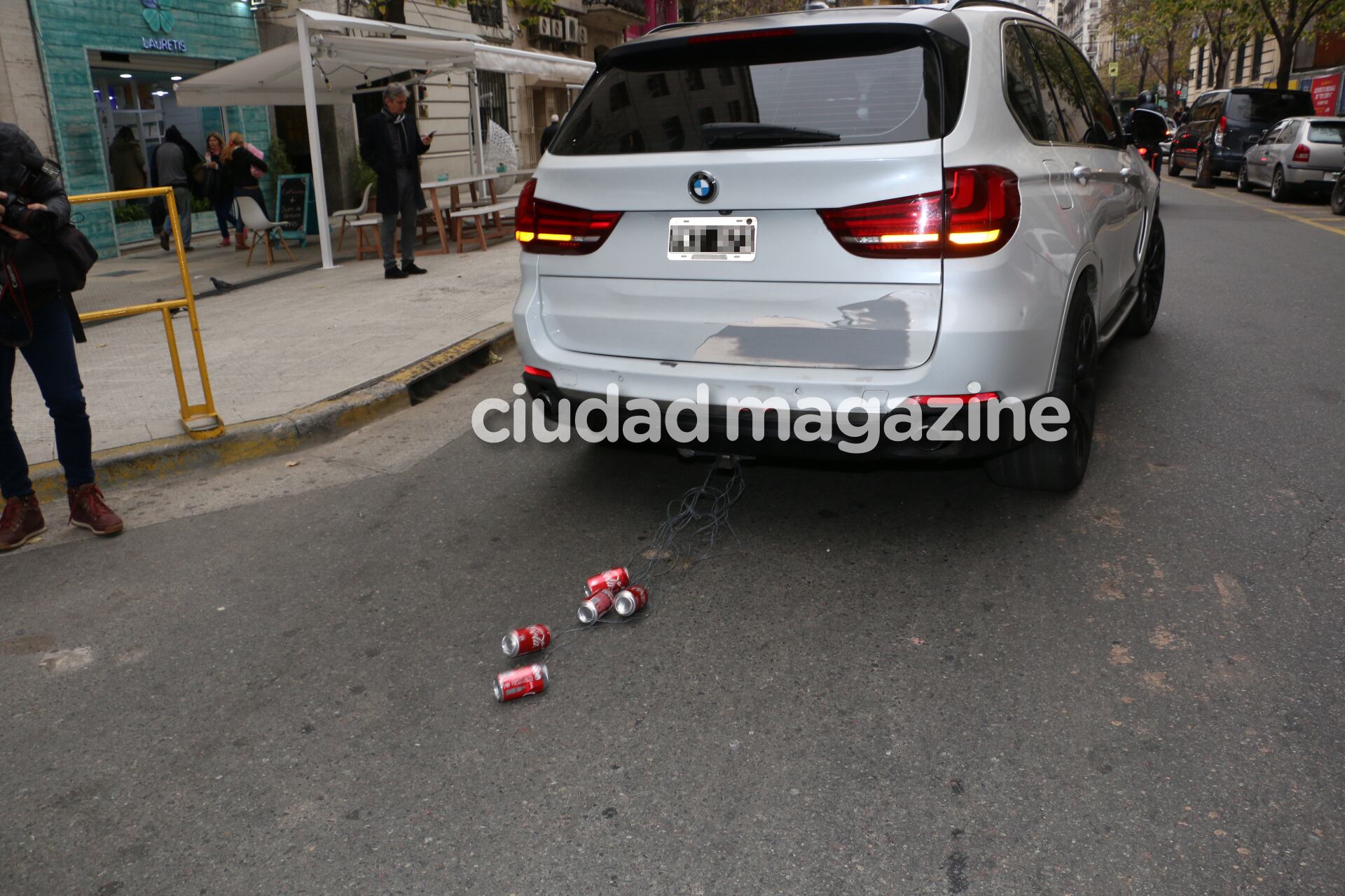 Fabián Doman y María Laura de Lillo firmaron su unión civil rodeados de sus seres queridos (Fotos: Movilpress). 