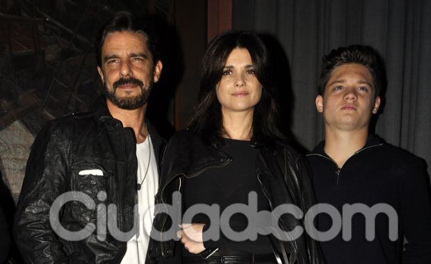 Fabián Mazzei con Araceli y Toto. (Foto: Jennifer Rubio-Ciudad.com)