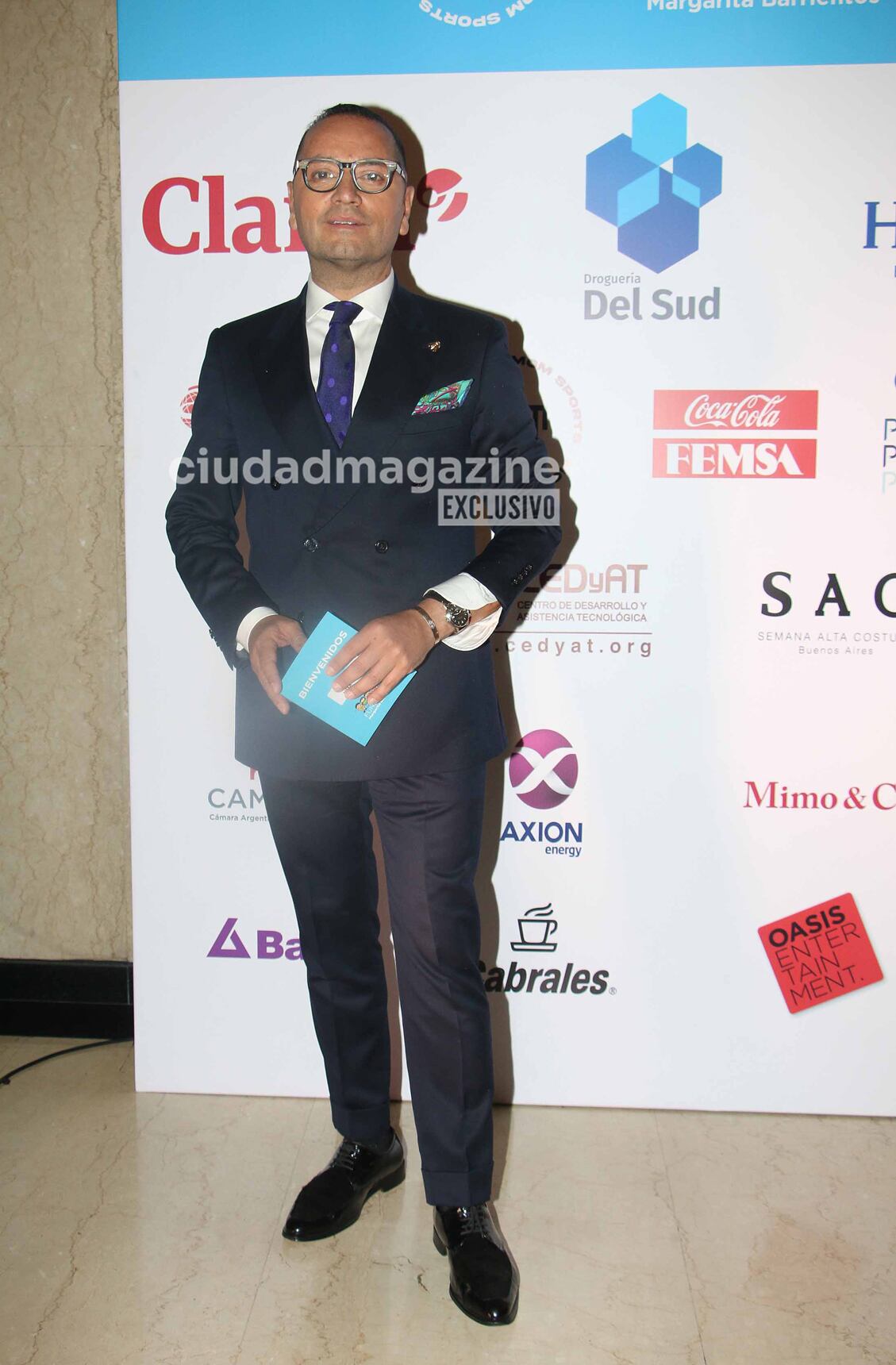 Fabián Medina Flores Jésica Cirio en la gala solidaria de Margarita Barrientos. (Foto: Movilpress)