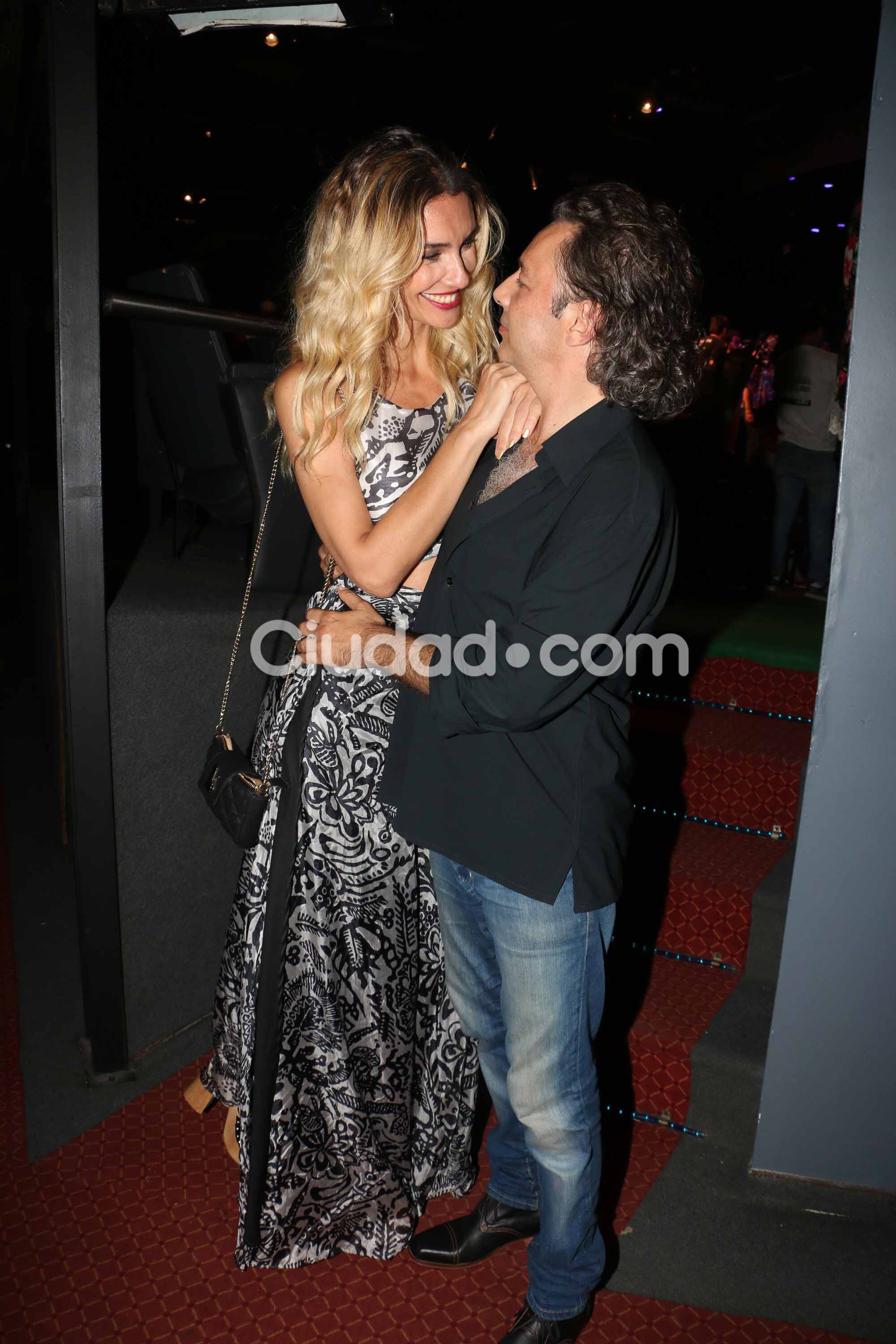 Fabián Vena y Paula Morales, en el debut de Casa Valentina (Foto: Movilpress)