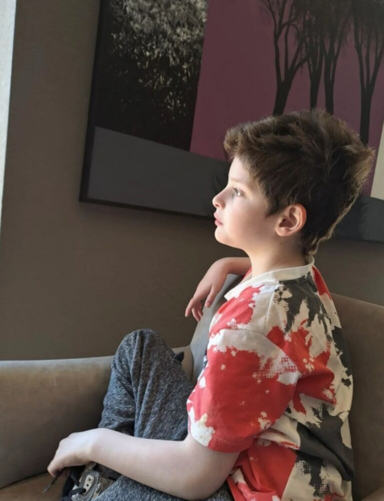 Fabiana Liuzzi compartió una foto de su hijo y le dedicó un tierno mensaje tras su internación 