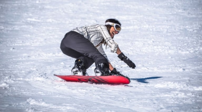 Facundo Arana y María Susini, de vacaciones con sus hijos en la nieve: amor, juegos y deportes de invierno