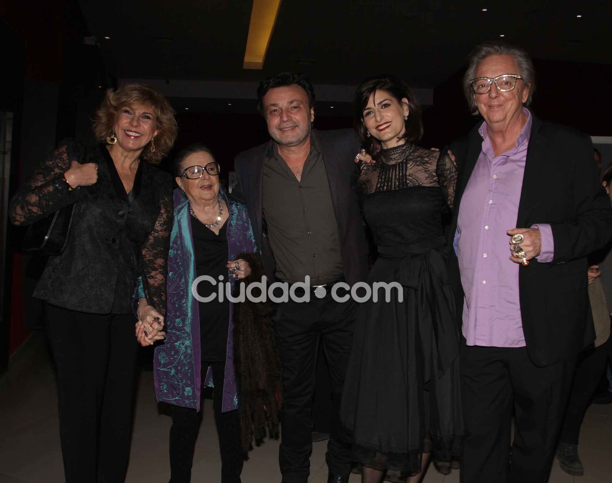 Famosos, en el estreno de El espejo de los otros (Foto: Movilpress)