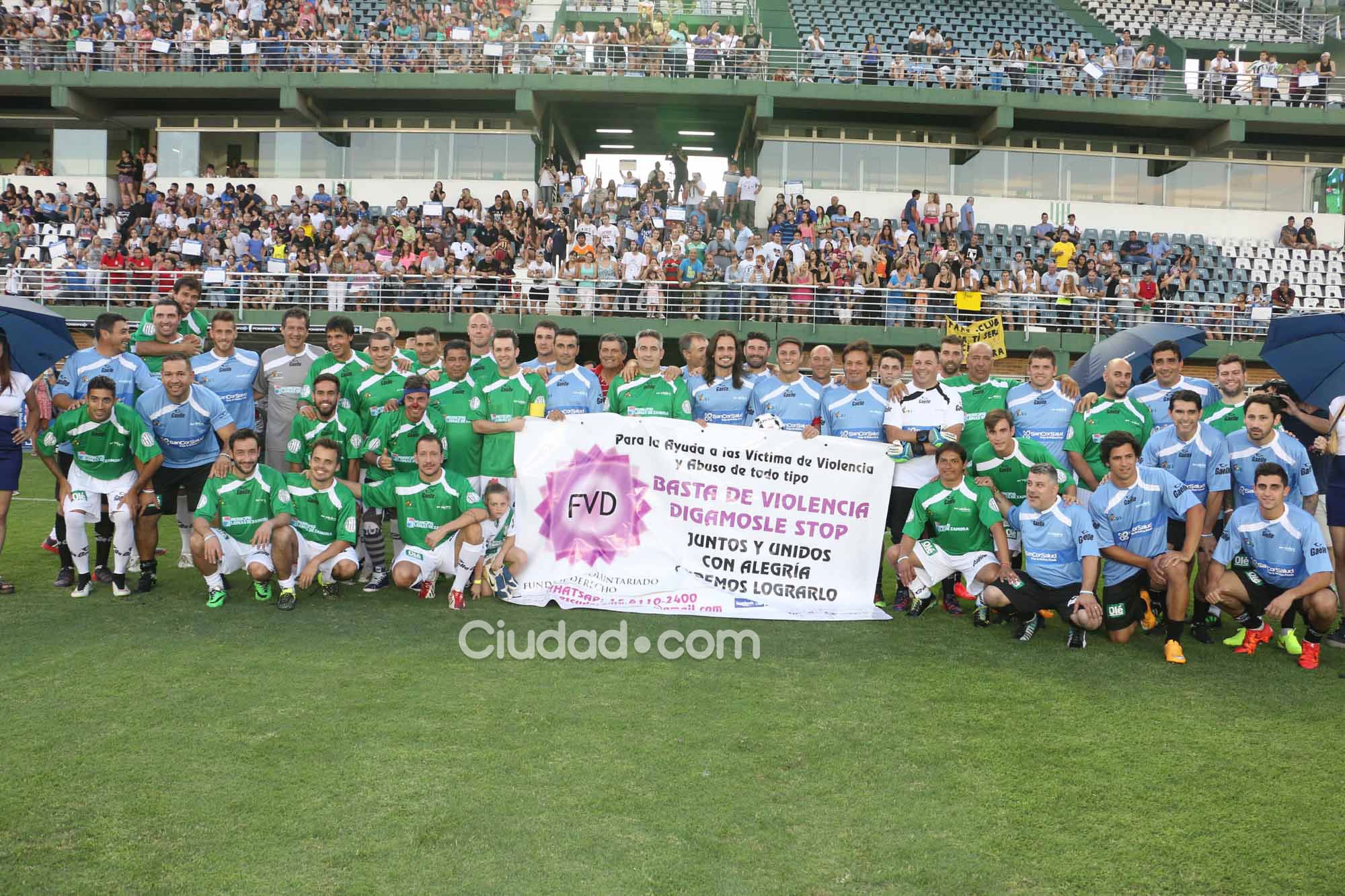 Famosos en el partido solidario organizado por Axel y Pupi Zanetti. (Foto: Movilpress)