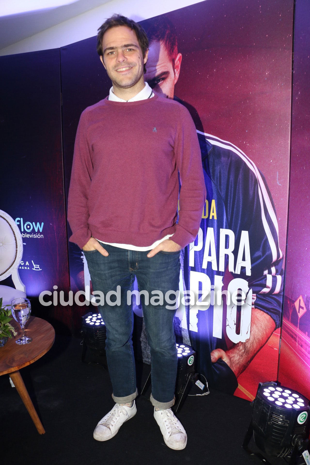 Famosos en la presentación de Un gallo para Esculapio 2. (Foto: Movilpress)