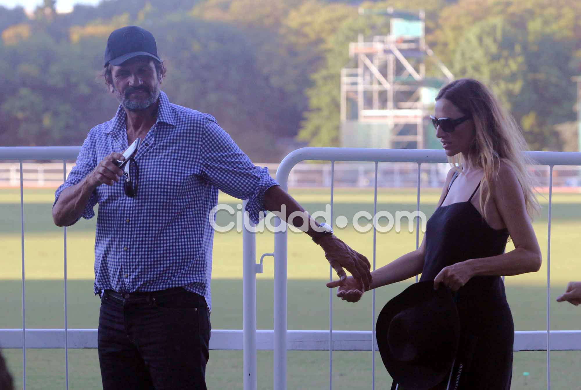 Famosos en una tarde de polo. (Foto: Movilpress)