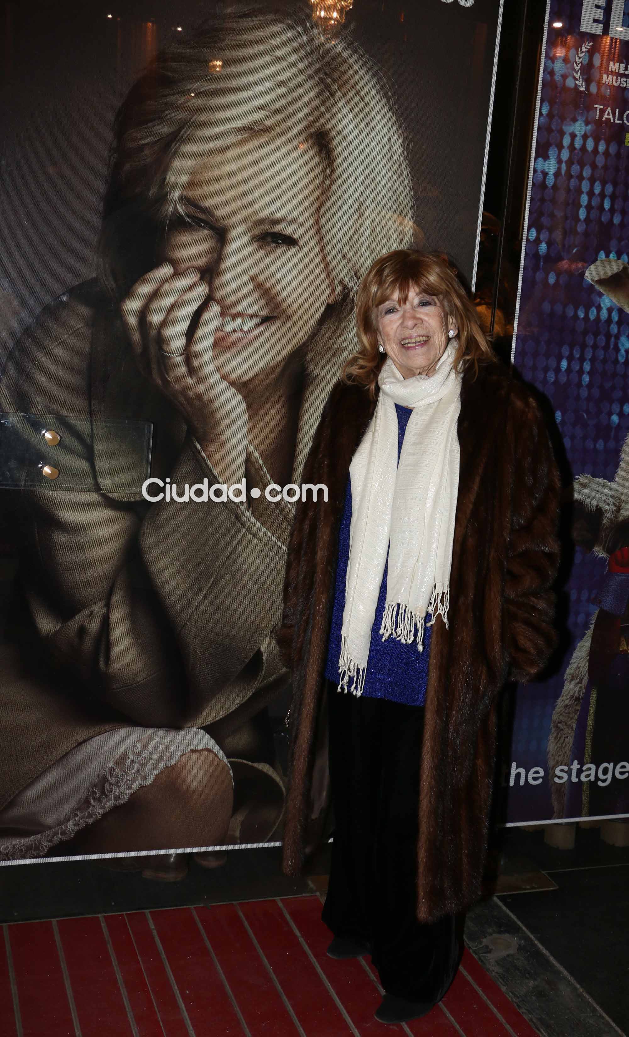 Fanny Mandelbaum, en el teatro (Foto: Movilpress)