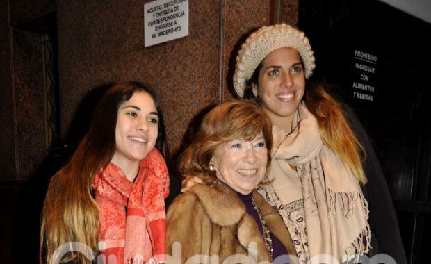 Fanny Mandelbaum y familia. (Foto: Jennifer Rubio para Ciudad.com)