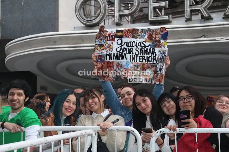 Fans en el Teatro Gran Rex (Movilpress)