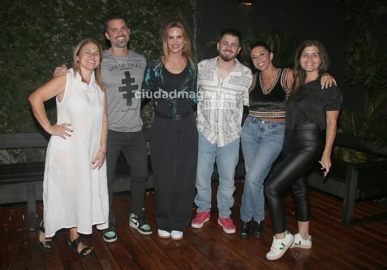 Fernanda Iglesias, Matías Vázquez, Carolina Molinari, Pampito, Pochi y Angie Balbiani