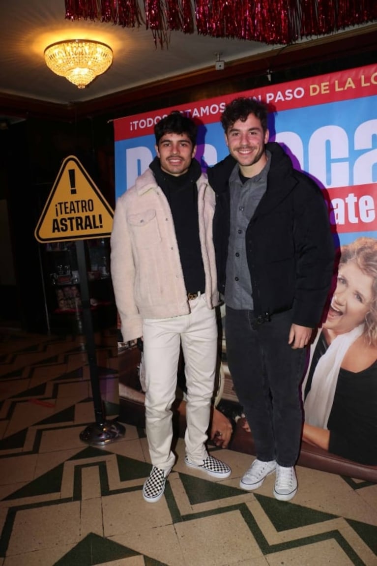 Fernando Dente y su novio, Nicolás Di Pace, disfrutaron de una noche a puro romanticismo en Buenos Aires